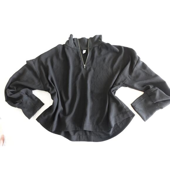 B.P. Black ZIp Cropped Long sleeve top - Picture 1 of 9